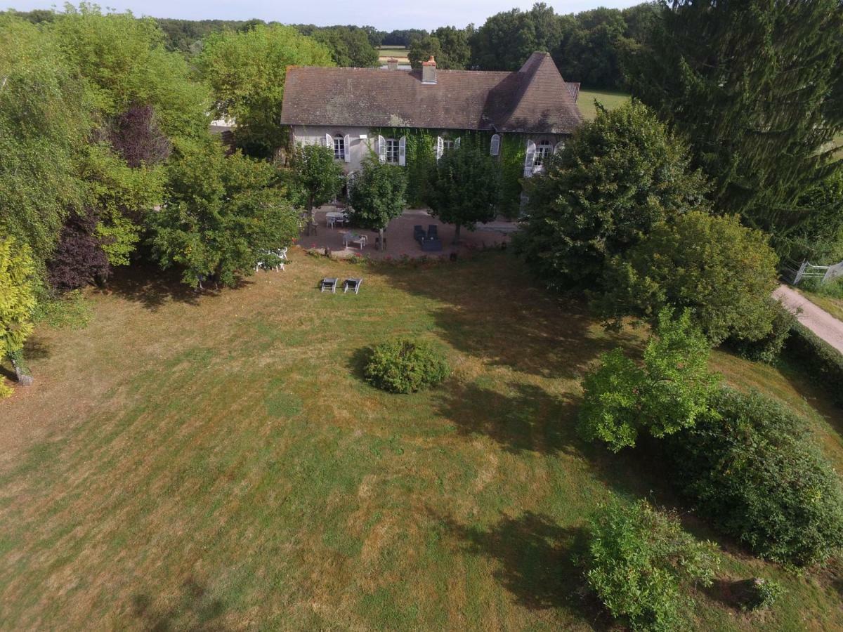 MontbeugnyLe Domaine Du Mijarnier住宿加早餐旅馆 外观 照片