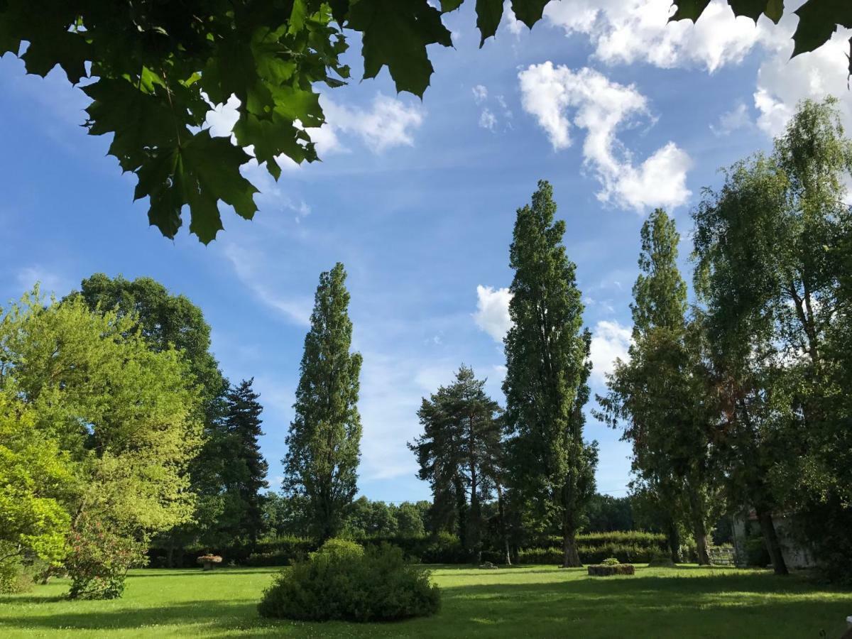 MontbeugnyLe Domaine Du Mijarnier住宿加早餐旅馆 外观 照片